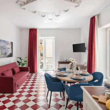 Daire Sorrentovibes - Lux Family In With Terrace&solarium Sorrento